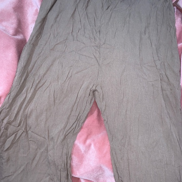 Fashionnova Mocha Waves are calling set. - Picture 10 of 12